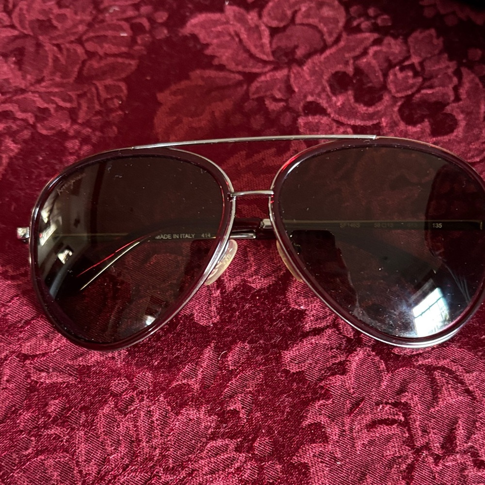 Salvatore Ferragamo Textured Black and red Eyewear